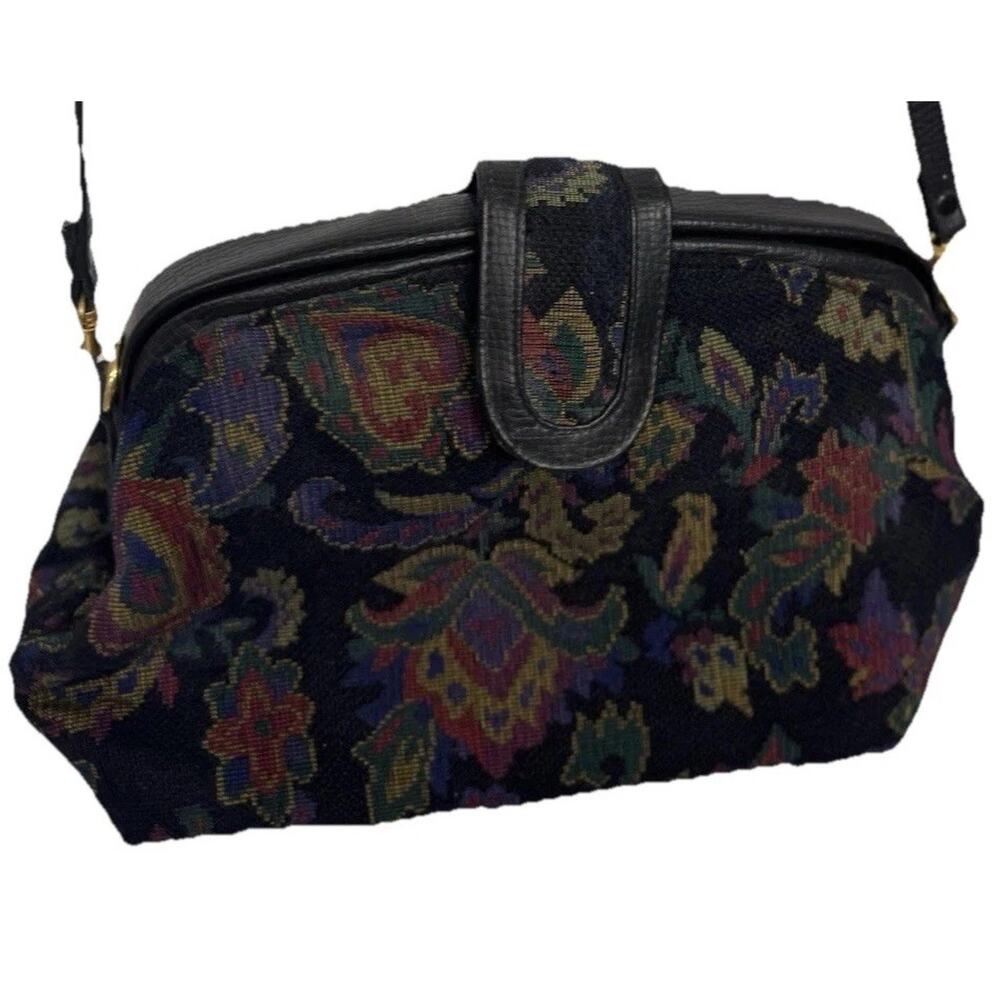VTG Valerie Barad Needlepoint Tapestry Purse Floral Carpet Bag Crossbody Boho